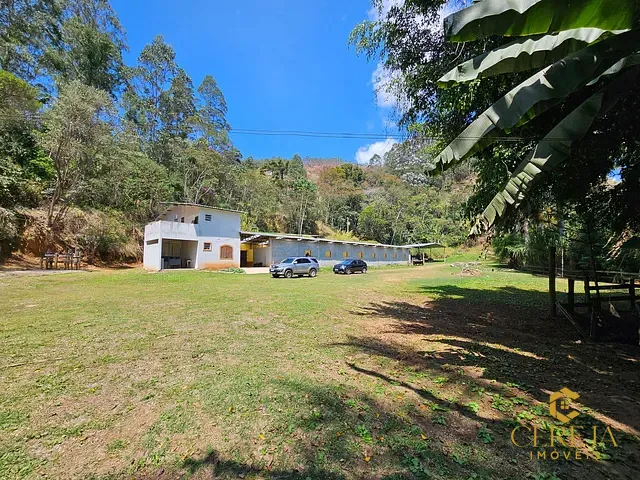 Sítio com 53802m² 4 quartos e 5 banheiros, à venda, no bairro Conselheiro Paulino em Nova Friburgo