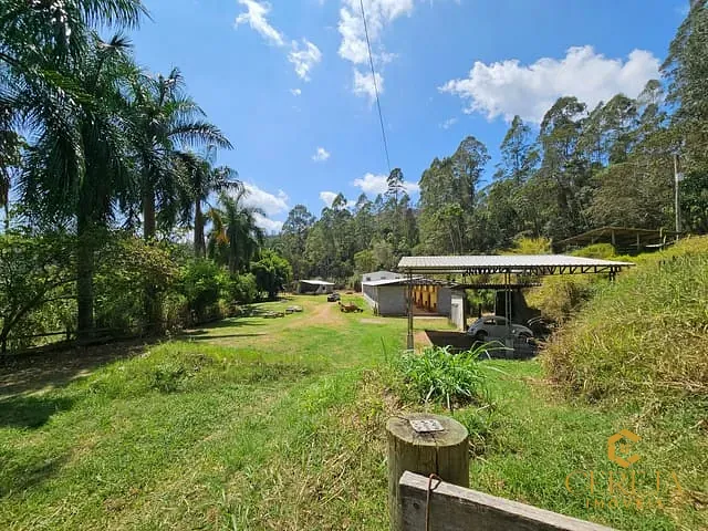 Sítio com 53802m² 4 quartos e 5 banheiros, à venda, no bairro Conselheiro Paulino em Nova Friburgo