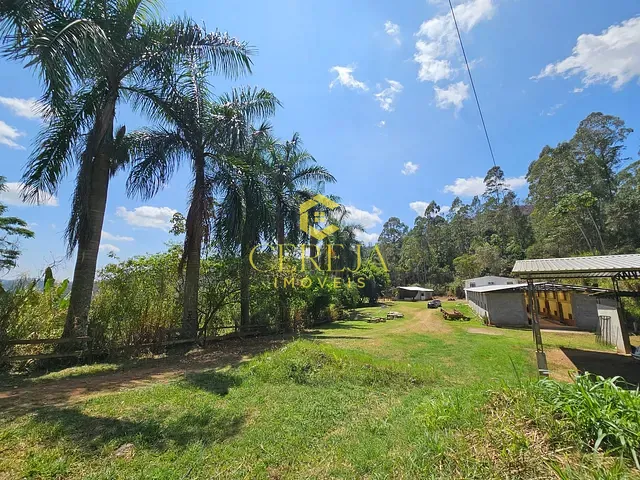 Sítio com 53802m² 4 quartos e 5 banheiros, à venda, no bairro Conselheiro Paulino em Nova Friburgo