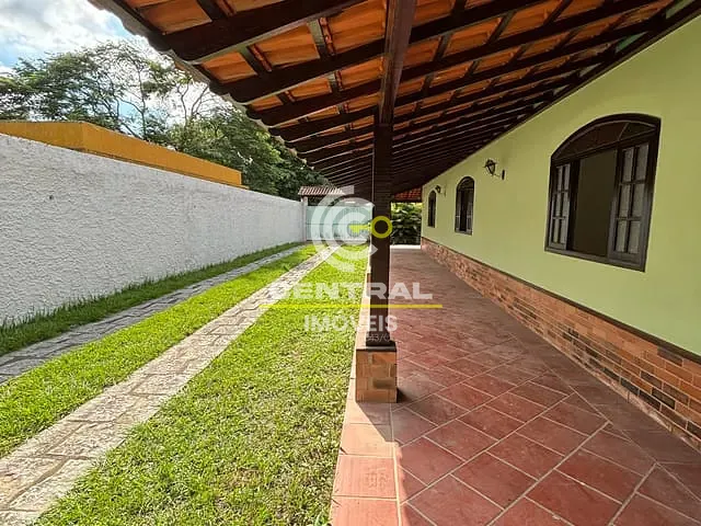 Sítio com 1000m² 3 quartos e 3 banheiros, à venda, no bairro Retiro em Itaboraí