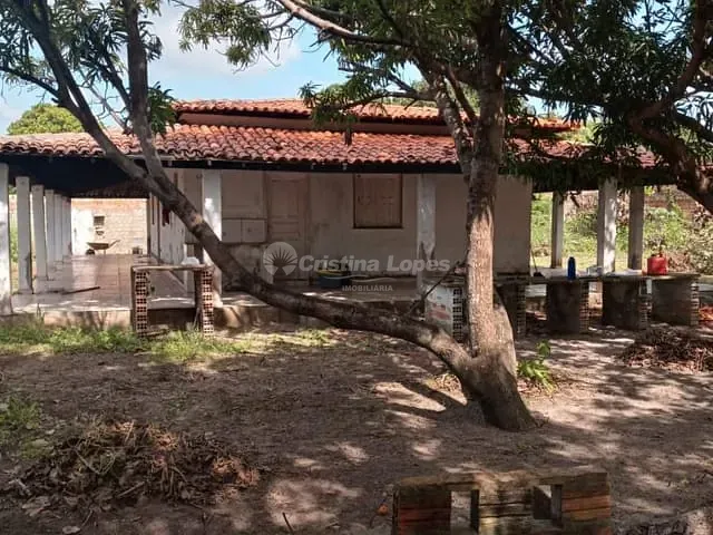 Sítio com 250m² 3 quartos e 2 banheiros, à venda, no bairro Centro em José De Freitas