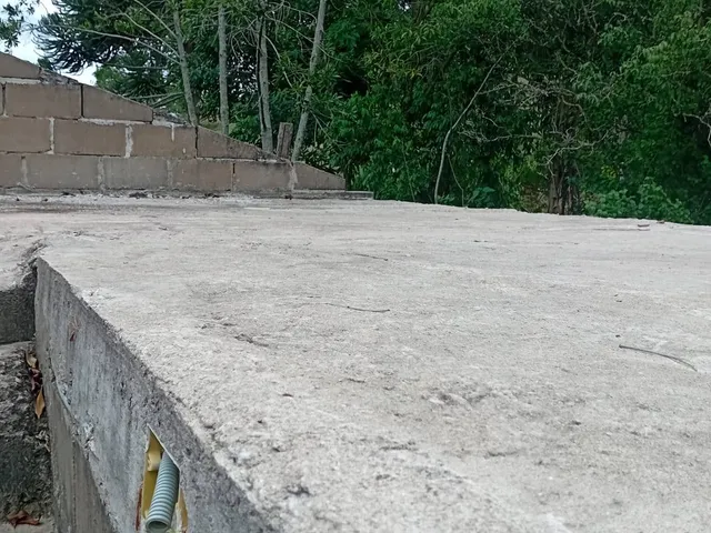 Sítio com 18000m² 4 quartos e 3 banheiros, à venda, no bairro Centro em Lagoinha