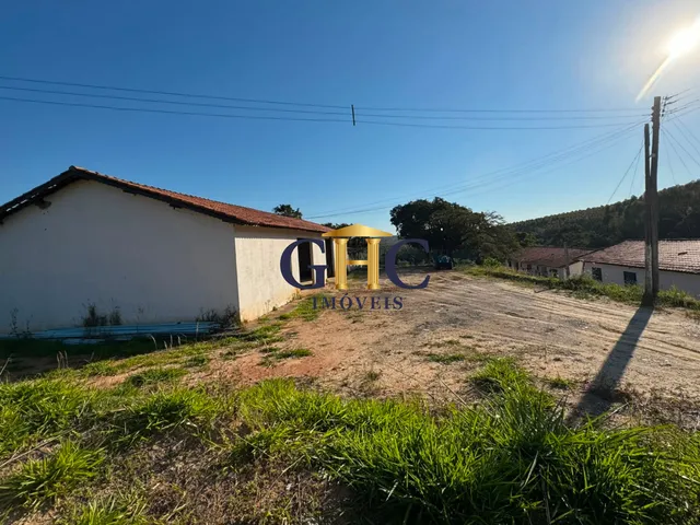 Sítio com 125000m² 8 quartos e 6 banheiros, à venda, no bairro Capão Redondo em Salto de Pirapora