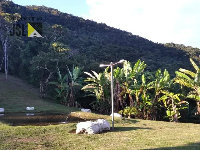 Sítio com 314000m² 1 quarto e 1 banheiro, à venda, no bairro Zona Rural em Paraisópolis