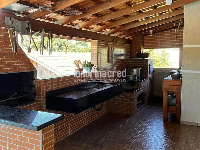 Sítio com 84500m² 4 quartos e 2 banheiros, à venda, no bairro RURAL em Tomazina