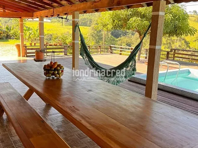 Sítio com 84500m² 4 quartos e 2 banheiros, à venda, no bairro RURAL em Tomazina