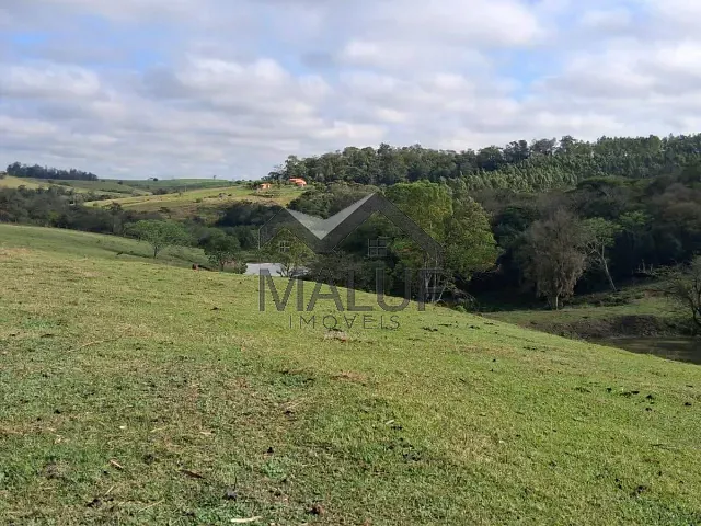 Sítio com 169400m² 2 quartos e 1 banheiro, à venda, no bairro Centro em Saltinho