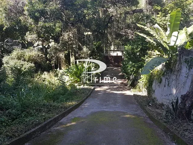 Sítio com 5094m² 3 quartos e 2 banheiros, à venda, no bairro Vila Progresso em Niterói