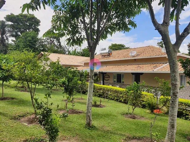 Sítio com 1900m² 4 quartos e 2 banheiros, à venda, no bairro Jardim das Oliveiras (Melo Viana) em Esmeraldas