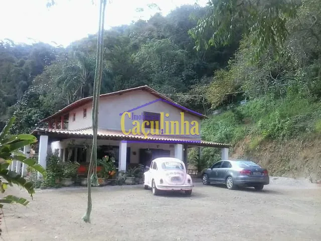 Sítio com 192000m², à venda, no bairro Dorandia em Barra do Piraí