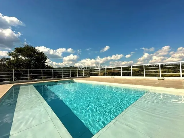 Sítio com 157000m² 9 quartos e 10 banheiros, à venda, no bairro Centro em Morungaba