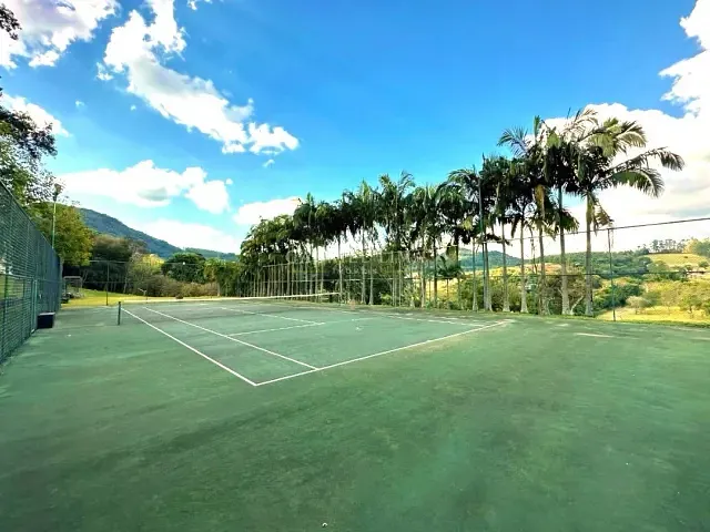 Sítio com 157000m² 9 quartos e 10 banheiros, à venda, no bairro Centro em Morungaba