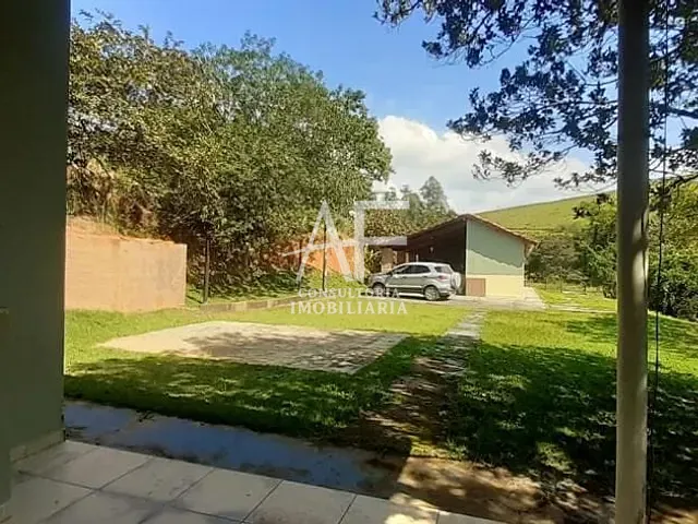 Sítio com 10000m² 2 quartos e 1 banheiro, para alugar, no bairro Jardim Julieta em Taubaté