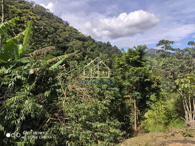 Sítio com 877135m² 3 quartos e 4 banheiros, à venda, no bairro Rural em Piquete