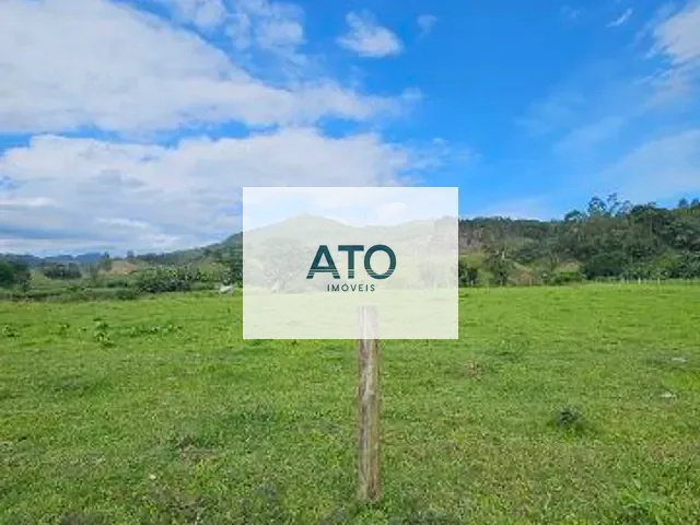 Sítio à venda, no bairro campo novo em Tijucas