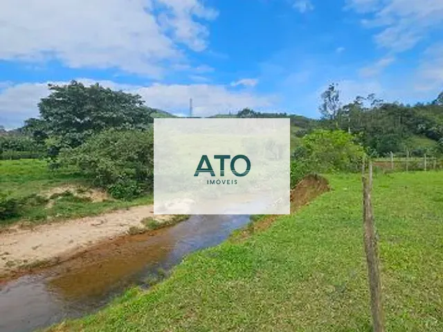 Sítio à venda, no bairro campo novo em Tijucas