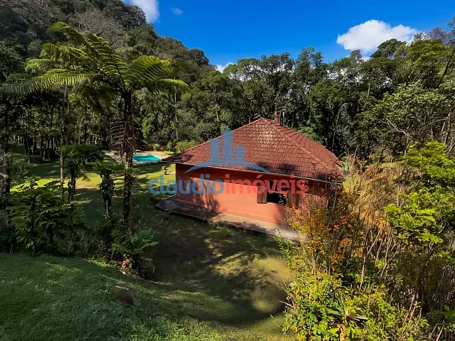 Sítio com 363000m² 2 quartos e 2 banheiros, à venda, no bairro Sertão da Bocaina em Bananal