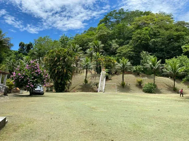 Sítio com 60000m² 21 quartos e 6 banheiros, para alugar, no bairro Cadetes Fabres em Guapimirim
