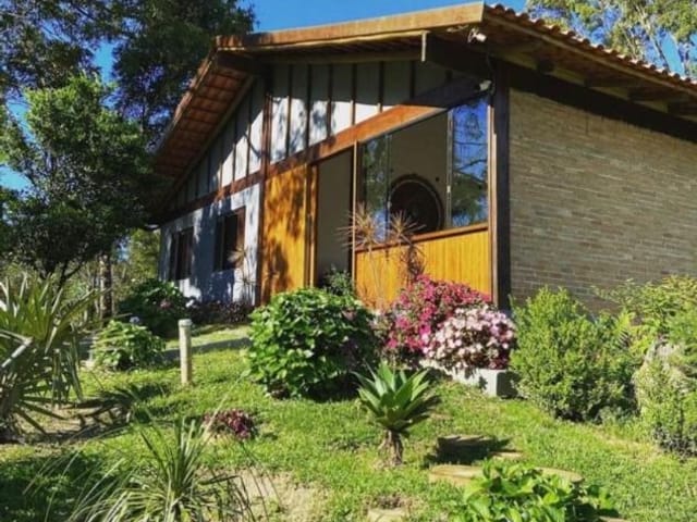 Foto do Sítio - Sítio com 4 dormitórios, 50 m² - venda por R$ 1.100.000,00 ou aluguel por R$ 1.000,00/dia - Pouso Alto - Natividade da Serra/SP | INDEPENDENCE NEGOCIOS IMOBILIARIOS LTDA