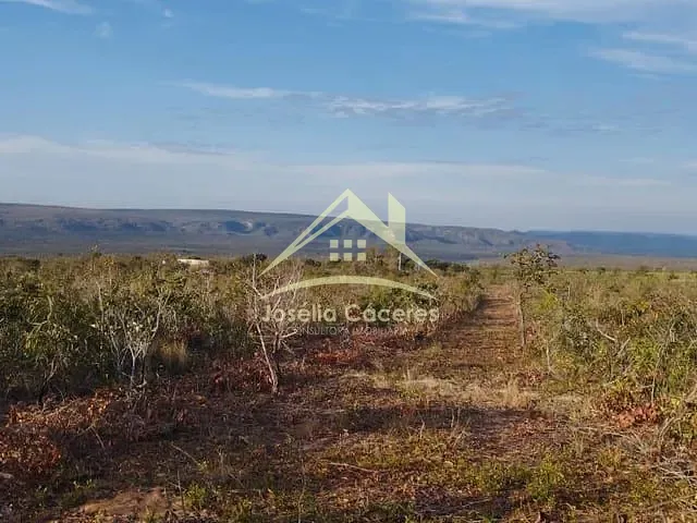 Sítio com 80000m² 2 quartos e 1 banheiro, à venda, no bairro Munjolo em Chapada dos Guimarães
