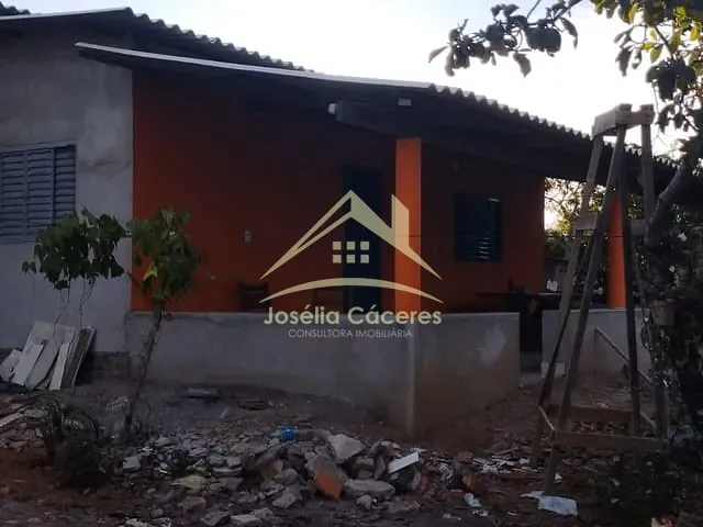 Sítio com 80000m² 2 quartos e 1 banheiro, à venda, no bairro Munjolo em Chapada dos Guimarães