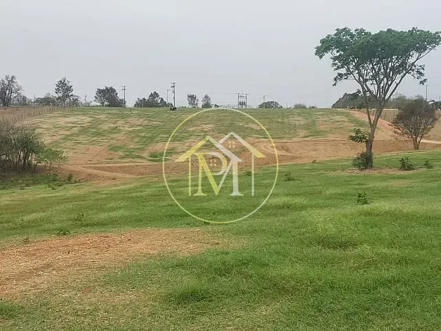 Sítio com 48400m² 2 quartos e 1 banheiro, à venda, no bairro Porangaba em Porangaba