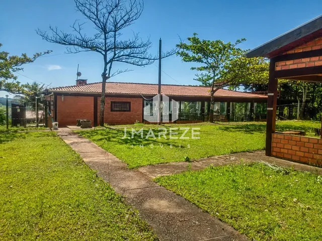Sítio com 302500m² 3 quartos e 2 banheiros, à venda, no bairro Gleba Rio Bom em Apucarana
