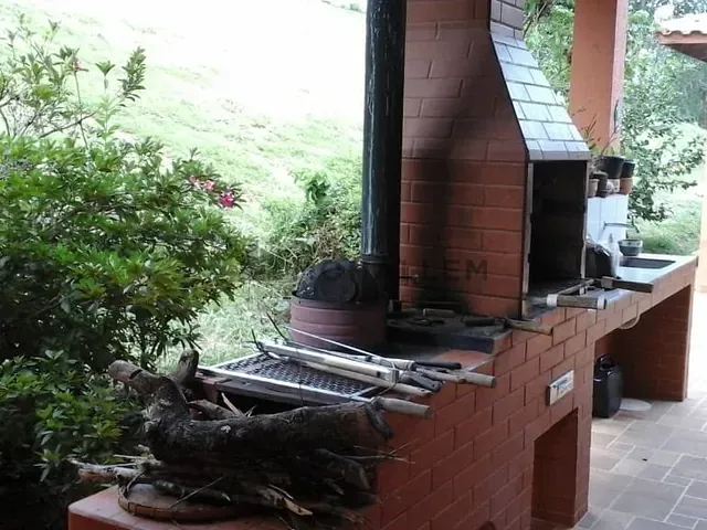 Sítio com 193600m² 3 quartos e 1 banheiro, à venda, no bairro Barra Mansa em Pedralva