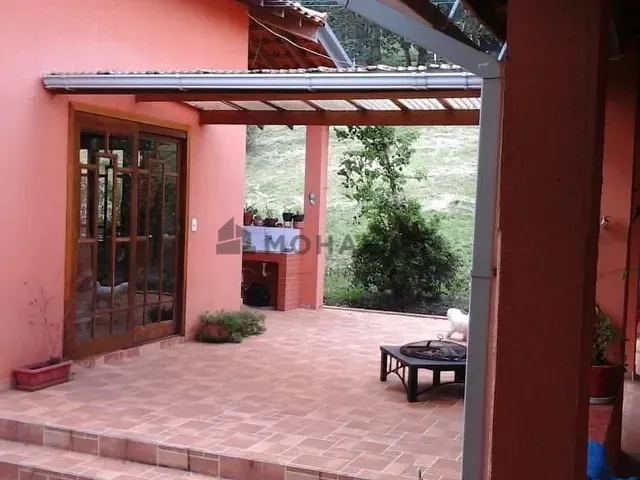 Sítio com 193600m² 3 quartos e 1 banheiro, à venda, no bairro Barra Mansa em Pedralva