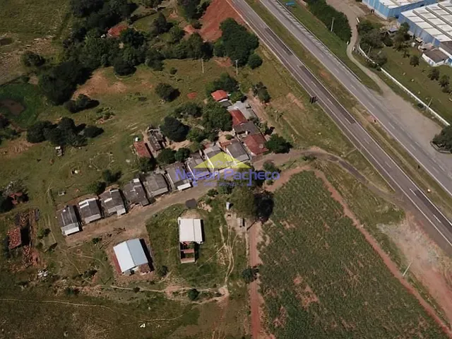 Sítio com 36200m², à venda, no bairro Caraça em Capivari