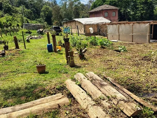 Sítio com 85000m² 1 quarto e 2 banheiros, à venda, no bairro Morangal em Virgínia