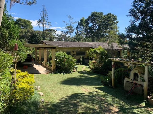Sítio com 30831m² 3 quartos e 3 banheiros, à venda, no bairro Jardim Monte Verde (Caucaia do Alto) em Cotia
