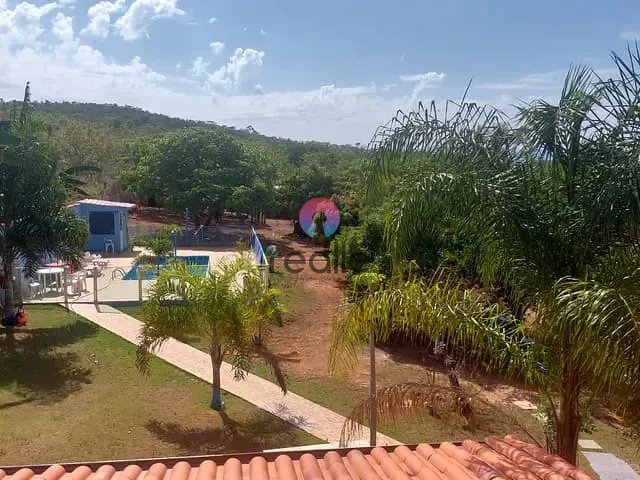 Sítio com 2560m² 6 quartos e 5 banheiros, à venda, no bairro Centro em Jaboticatubas