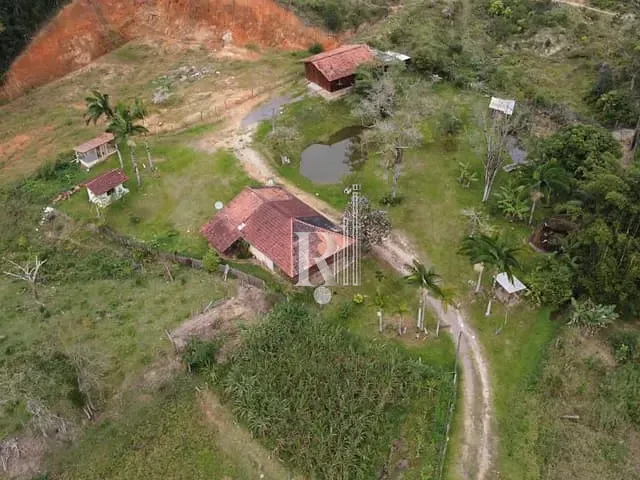 Sítio 2 quartos e 1 banheiro, à venda, no bairro Timbé em Tijucas