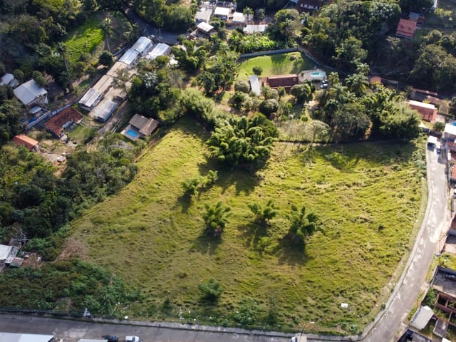 Sítio com 6408m², à venda, no bairro Granjas Betânia em Juiz de Fora