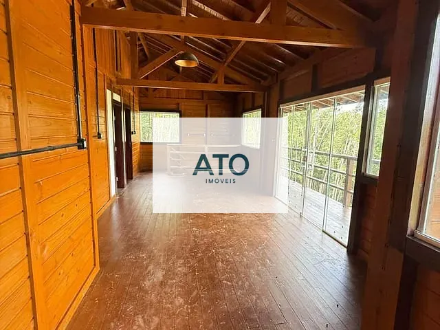 Sítio com 10000m² 3 quartos e 2 banheiros, à venda, no bairro TERRA NOVA em Tijucas