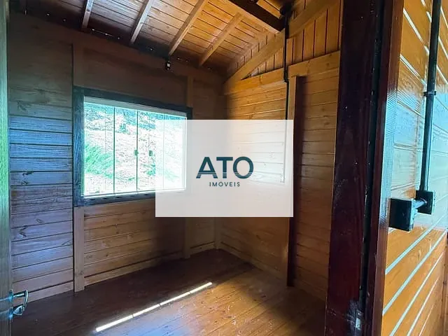 Sítio com 10000m² 3 quartos e 2 banheiros, à venda, no bairro TERRA NOVA em Tijucas