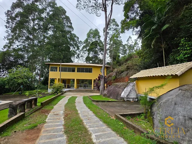 Sítio com 105496m² 4 quartos e 4 banheiros, à venda, no bairro Conselheiro Paulino em Nova Friburgo