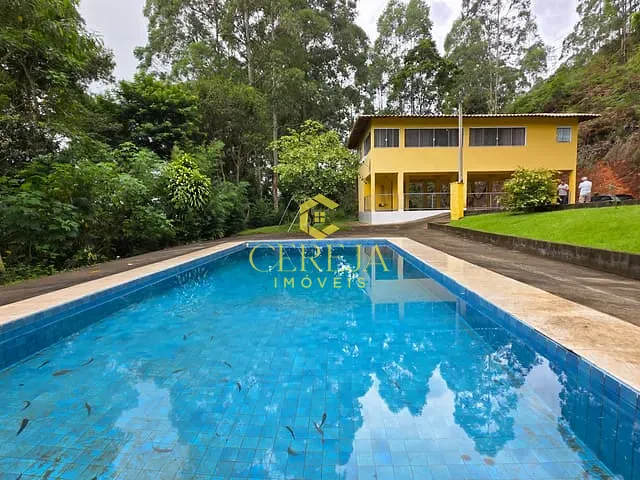 Sítio com 105496m² 4 quartos e 4 banheiros, à venda, no bairro Conselheiro Paulino em Nova Friburgo