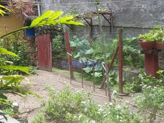 Sítio com 2017m² 6 quartos e 8 banheiros, à venda, no bairro Santa Cruz em Rio de Janeiro