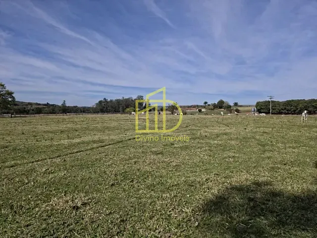 Sítio com 165044m², à venda, no bairro Zona Rural em Tatuí