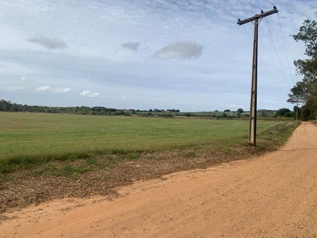 Sítio com 256520m², à venda, no bairro Guarapó em Quadra
