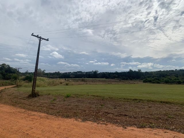 Sítio com 256520m², à venda, no bairro Guarapó em Quadra