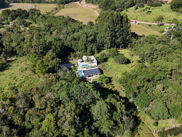 Sítio com 10000m² 3 quartos e 3 banheiros, à venda, no bairro 0 em Nova Prata