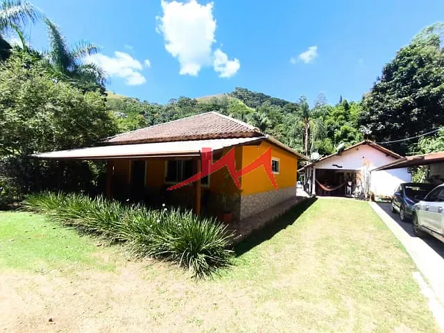 Sítio com 20000m² 2 quartos e 1 banheiro, à venda, no bairro Trapiche em Bom Jardim