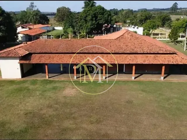 Sítio com 169400m² 4 quartos e 2 banheiros, à venda, no bairro centro em Cesário Lange