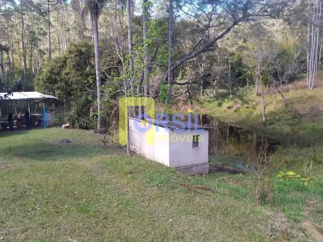 Sítio com 41954m² 2 quartos e 2 banheiros, à venda, no bairro Cachoeirinha em Bom Jesus dos Perdões