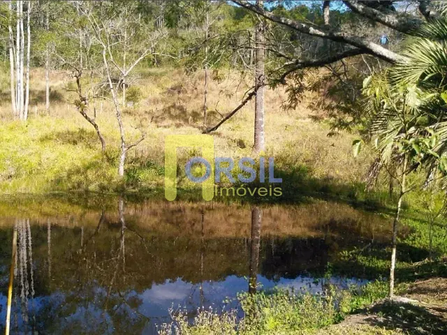 Sítio com 41954m² 2 quartos e 2 banheiros, à venda, no bairro Cachoeirinha em Bom Jesus dos Perdões