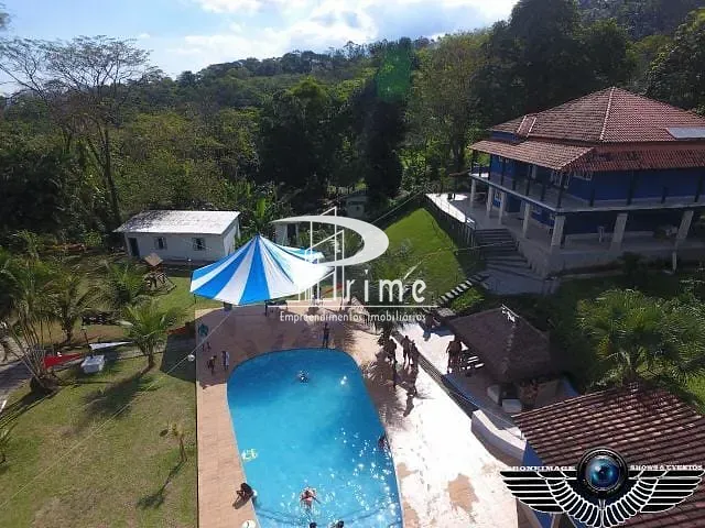 Sítio com 20000m² 7 quartos e 12 banheiros, à venda, no bairro Parada Modelo em Guapimirim