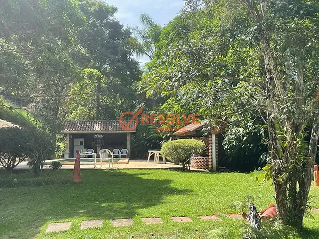 Sítio com 13340m² 4 quartos e 4 banheiros, à venda, no bairro Instituto do Alcool em Guararema